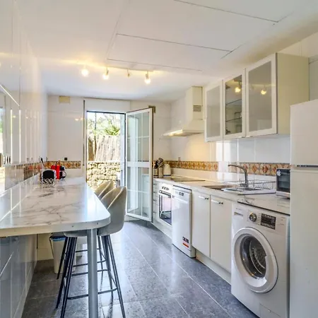 Apartment Retreat *